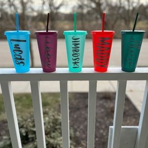 NWT Personalizable Wine Red Glitter 24 Oz Plastic Tumbler With Lid & Straw,